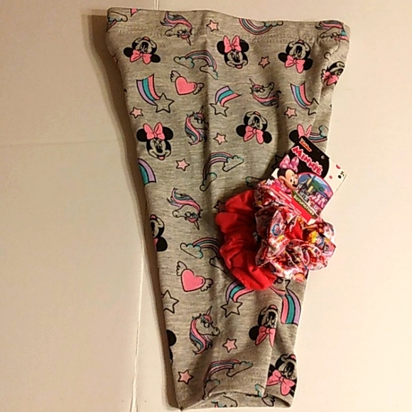 NEW DISNEY Minnie Mouse Toddler 3 pc Short Set & Ponytail Scrunchies 2T - Picture 10 of 16